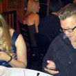 iphone-vs-droid-phone